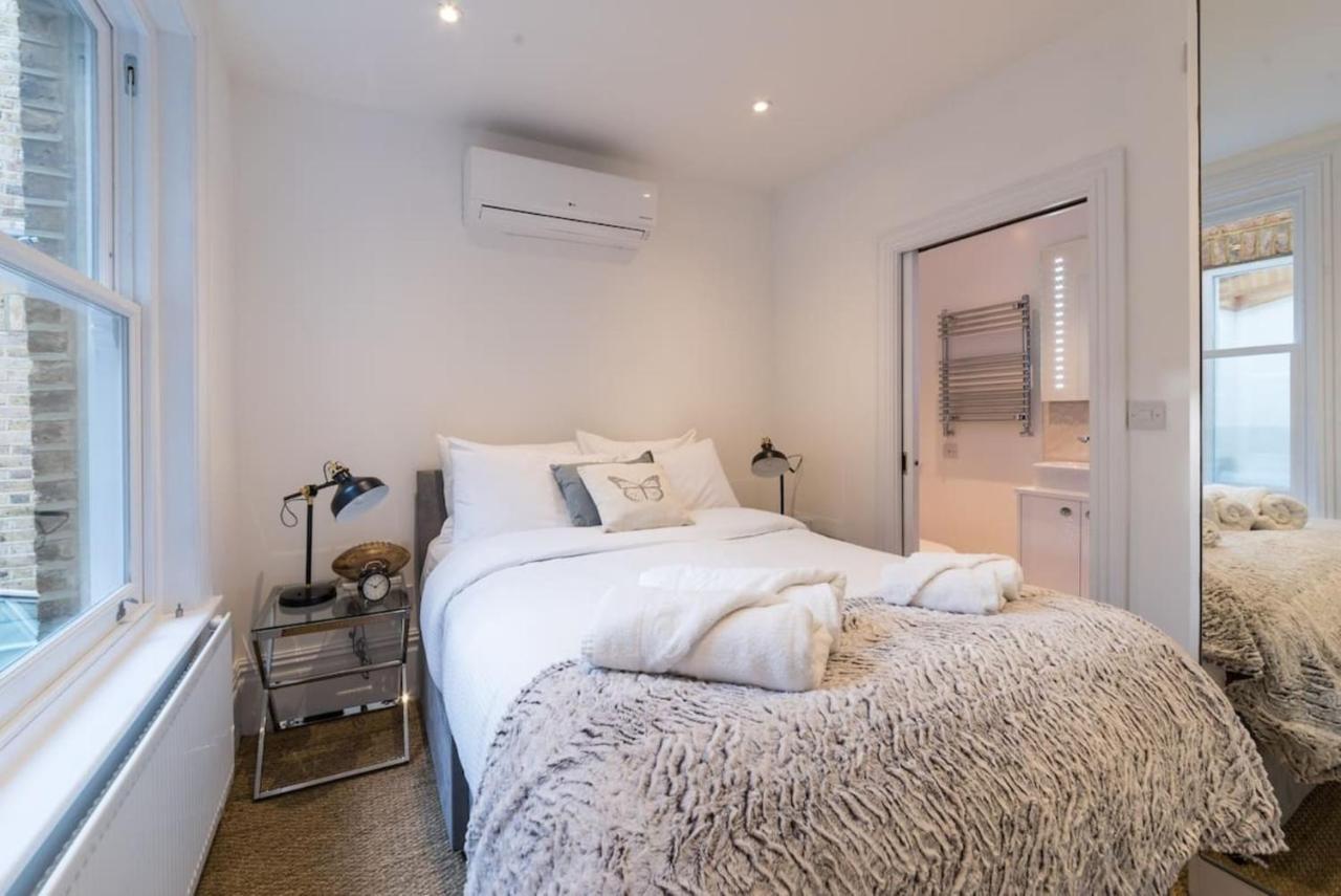 Luxury 2 Bed Apartment With Sw Facing Terrace Londra Exterior foto